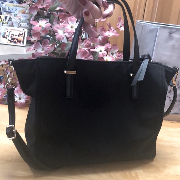 Kate Spade ♠️ Six Compartment Magnetic Closure Tote in Black - Picture 7 of 15